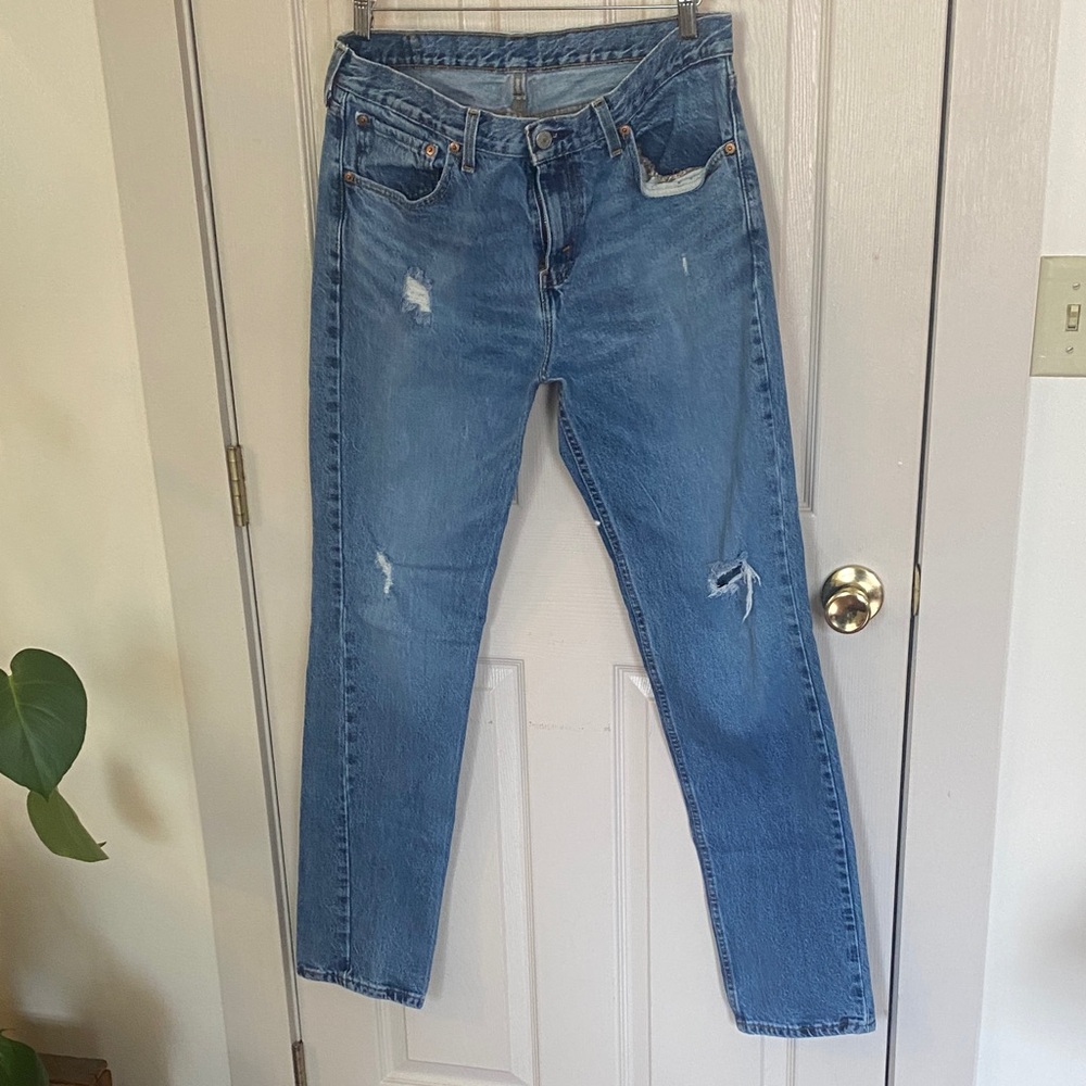 Classic Levi’s 511 Distressed Men's Jeans